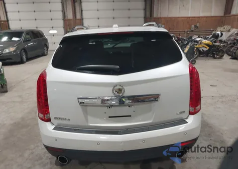 2015 Cadillac Srx Luxury Collection z USA, uszkodzony, nr VIN 3GYFNEE31FS568118